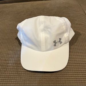 EUC. Under Armour running hat.